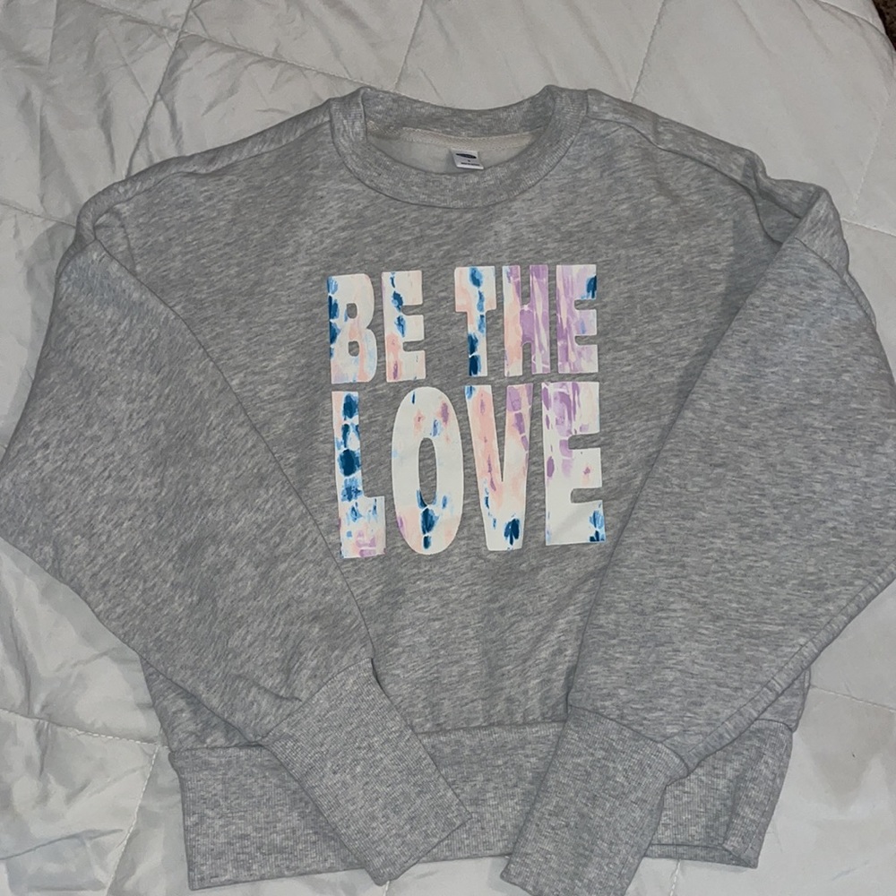 Super cute Old Navy Sweatshirt.